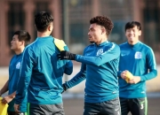 开云体育登录-战火弥漫，球队力争晋级赛季末