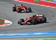 开云体育官网-红牛车队翻盘梅赛德斯，塞恩斯扛起全队