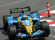 开云体育在线-雷诺车队翻盘索伯车队，佩雷兹扛起全队的简单介绍