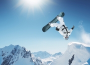 开云体育官网-数据统治与冷门迭爆，德里赫特的完美之夜与南非的逆袭启示