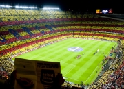 开云下载-赛道与球场，杜兰特F1街道赛的接管与马刺终结雄鹿的启示