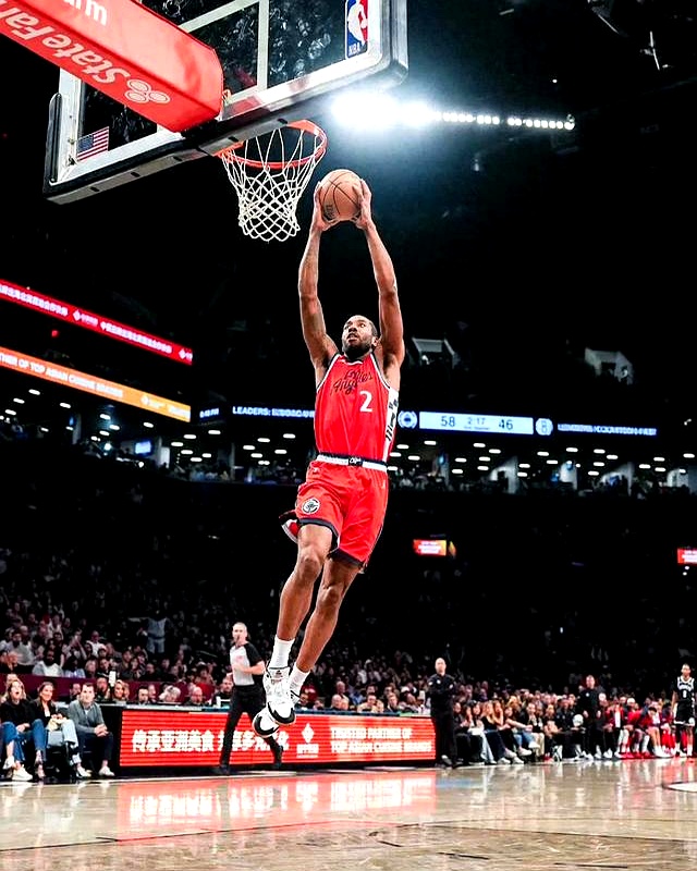 76人碾压篮网,伦纳德打破历史纪录 76人碾压篮网,伦纳德打破历史纪录