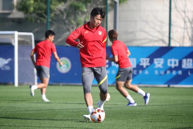 河北队遭遇困境，需保持信心迎战