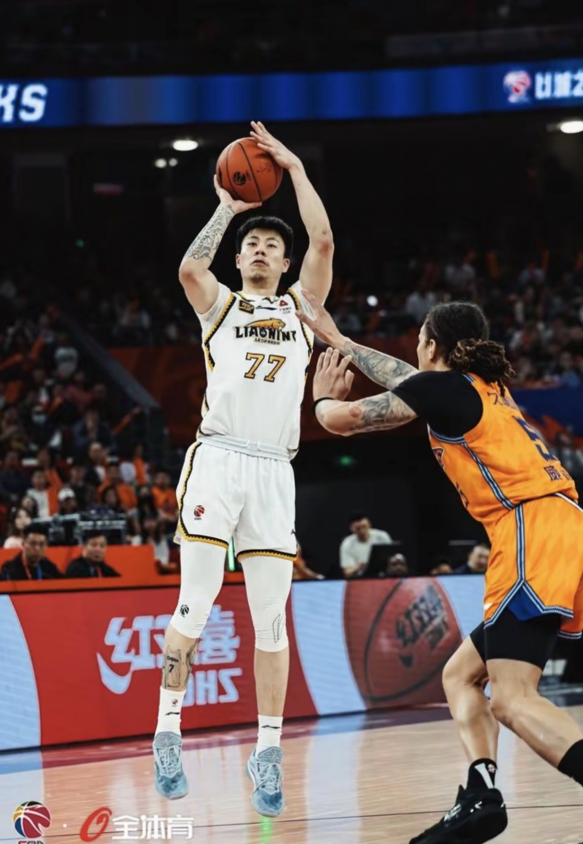 上海男篮连胜三场，气势如虹