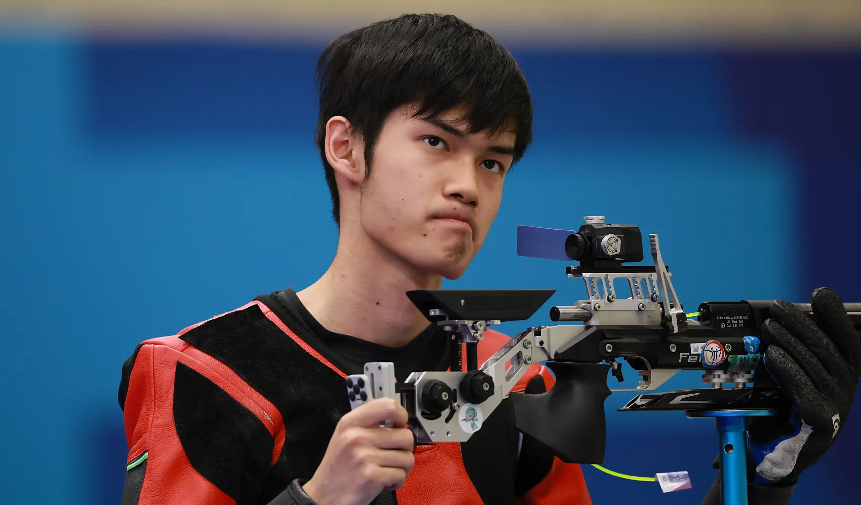 包含北京赛场风起云涌运动员敢打敢拼取得佳绩的词条