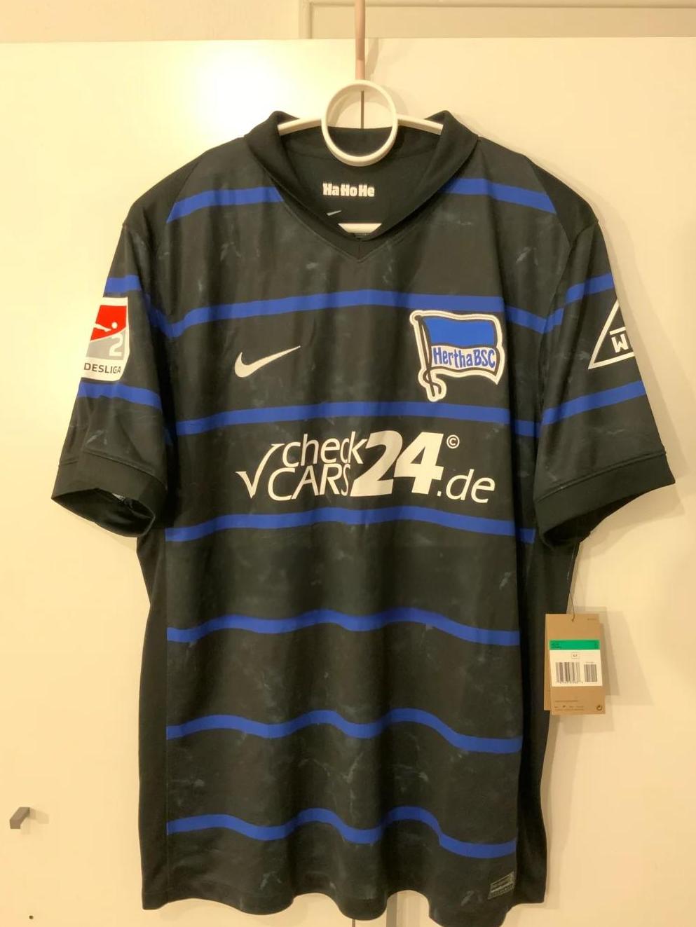 柏林赫塔在客场保持全胜，赢得比赛的简单介绍