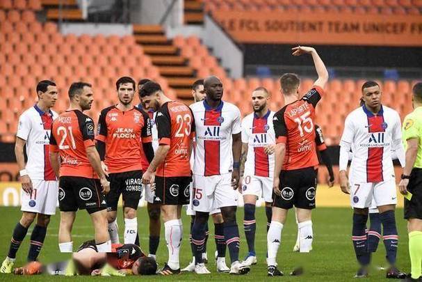 尼斯将在客场与尼姆对决，争取三分