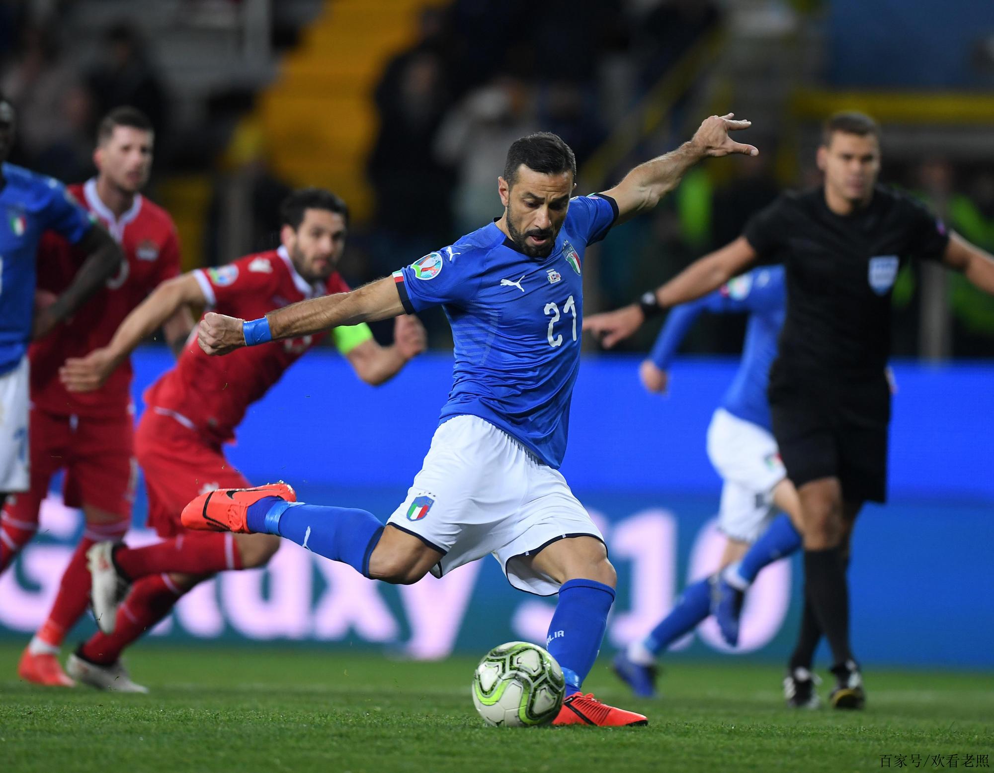 欧洲足球盛事拉开帷幕，众豪强争夺荣誉的简单介绍