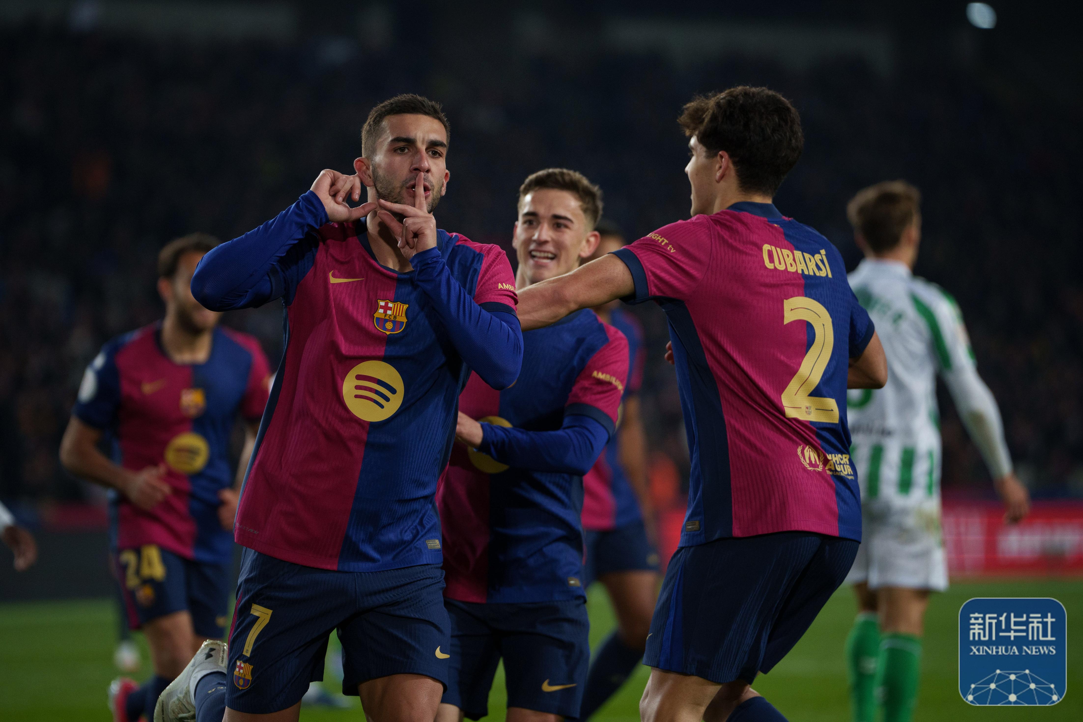 曼城宣告强势崛起，战胜巴塞罗那