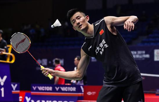 泰国队鏖战韩国队，李梓嘉统治全场