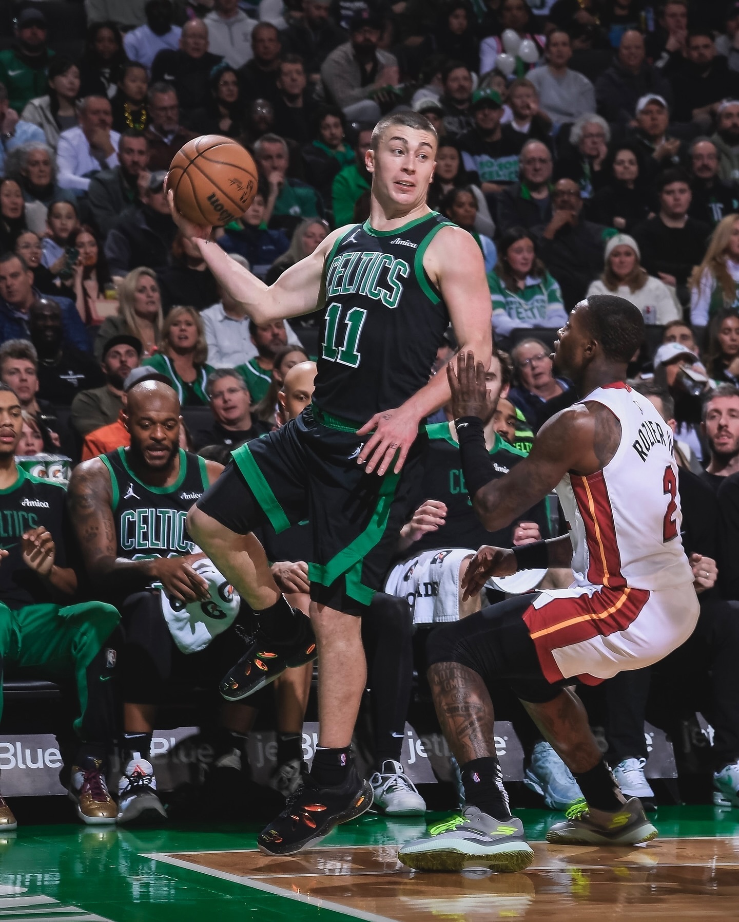 快船横扫凯尔特人，布伦森关键制胜