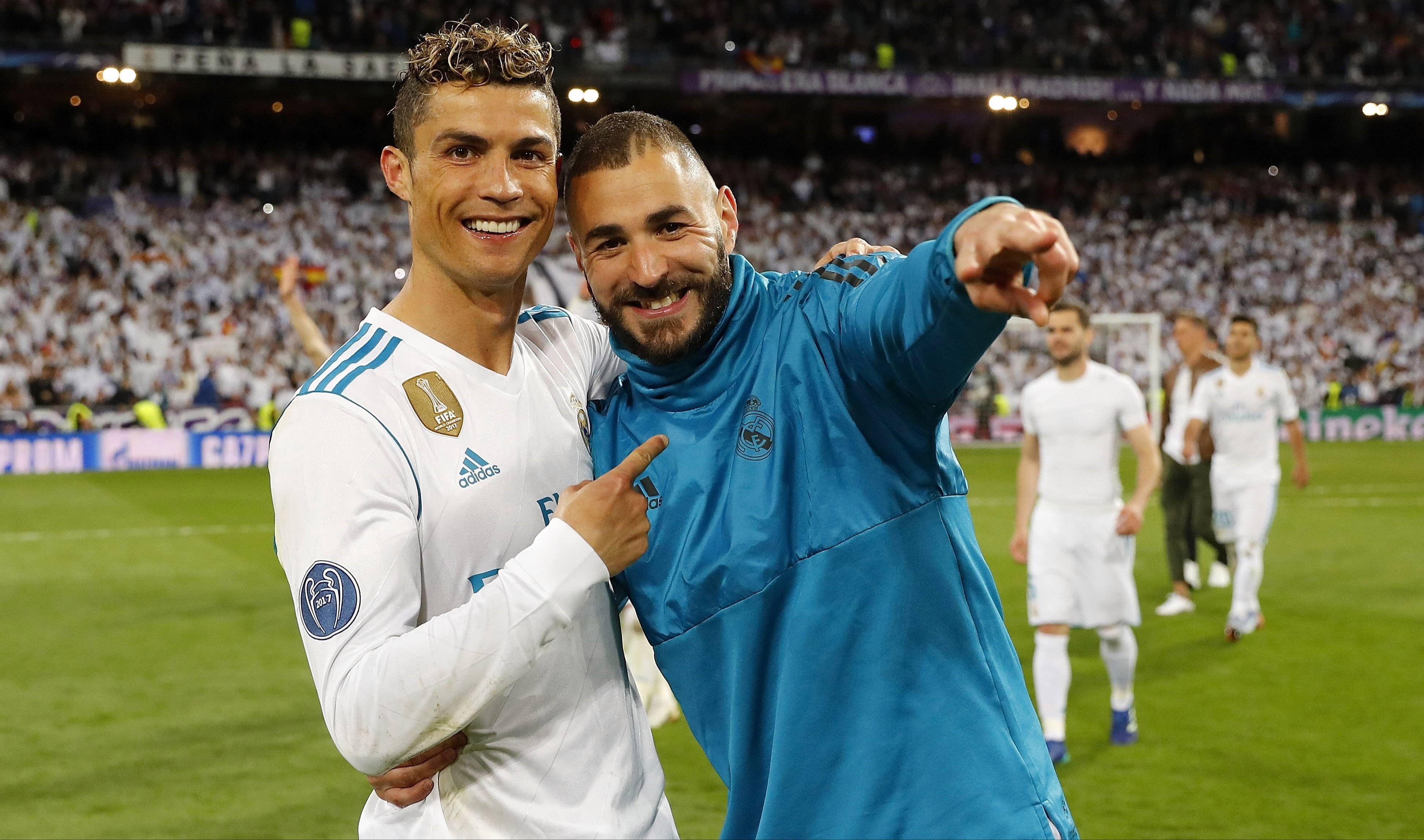 多特蒙德轻取英格兰，本泽马高光表现的简单介绍