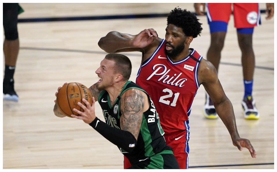 独行侠绝杀猛龙，郭艾伦关键制胜