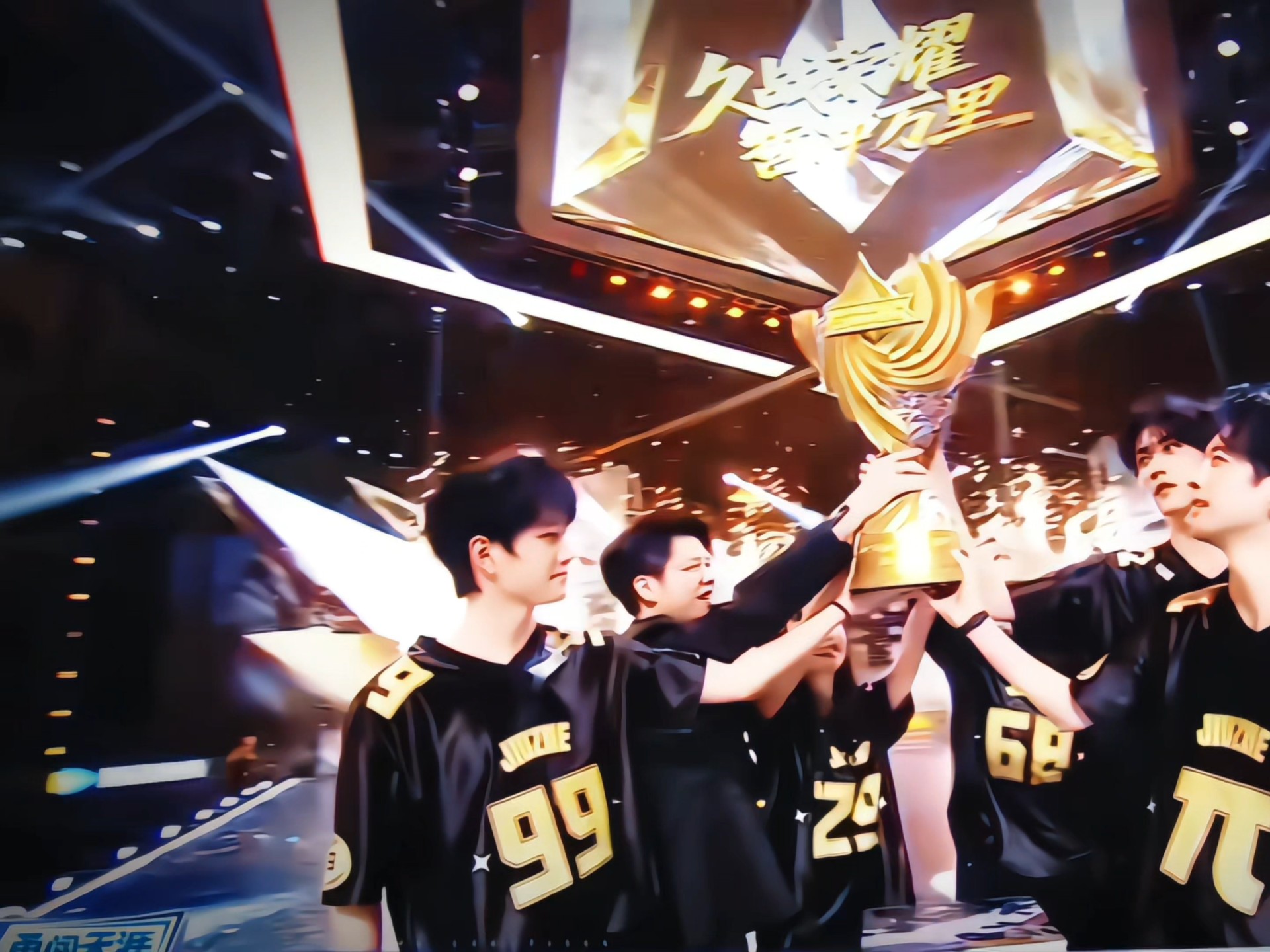 球员备战国际冠军争夺战，全力以赴迎接挑战的简单介绍