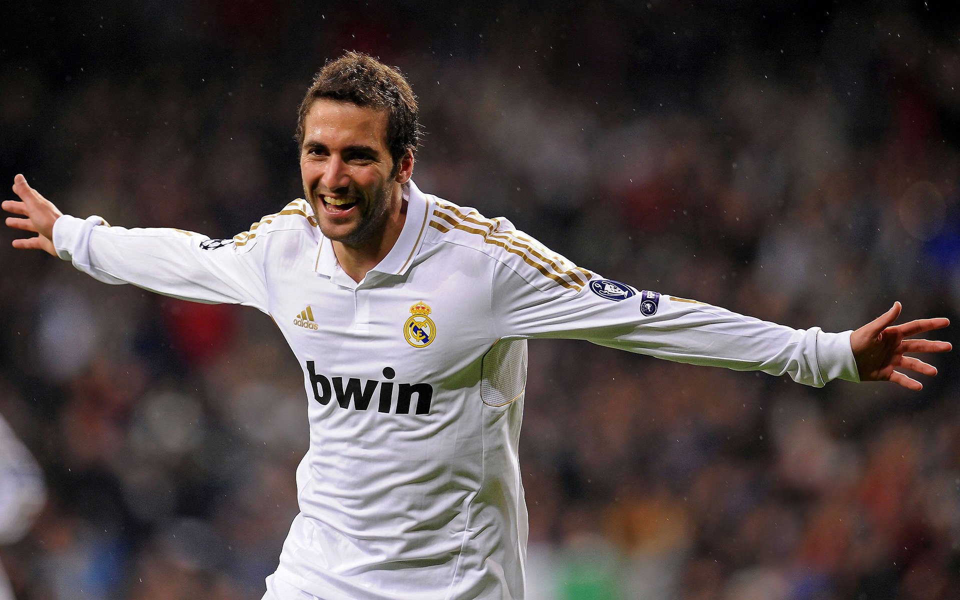 南美绿茵场上的孤胆英雄，布鲁诺关键时刻的挺身而出