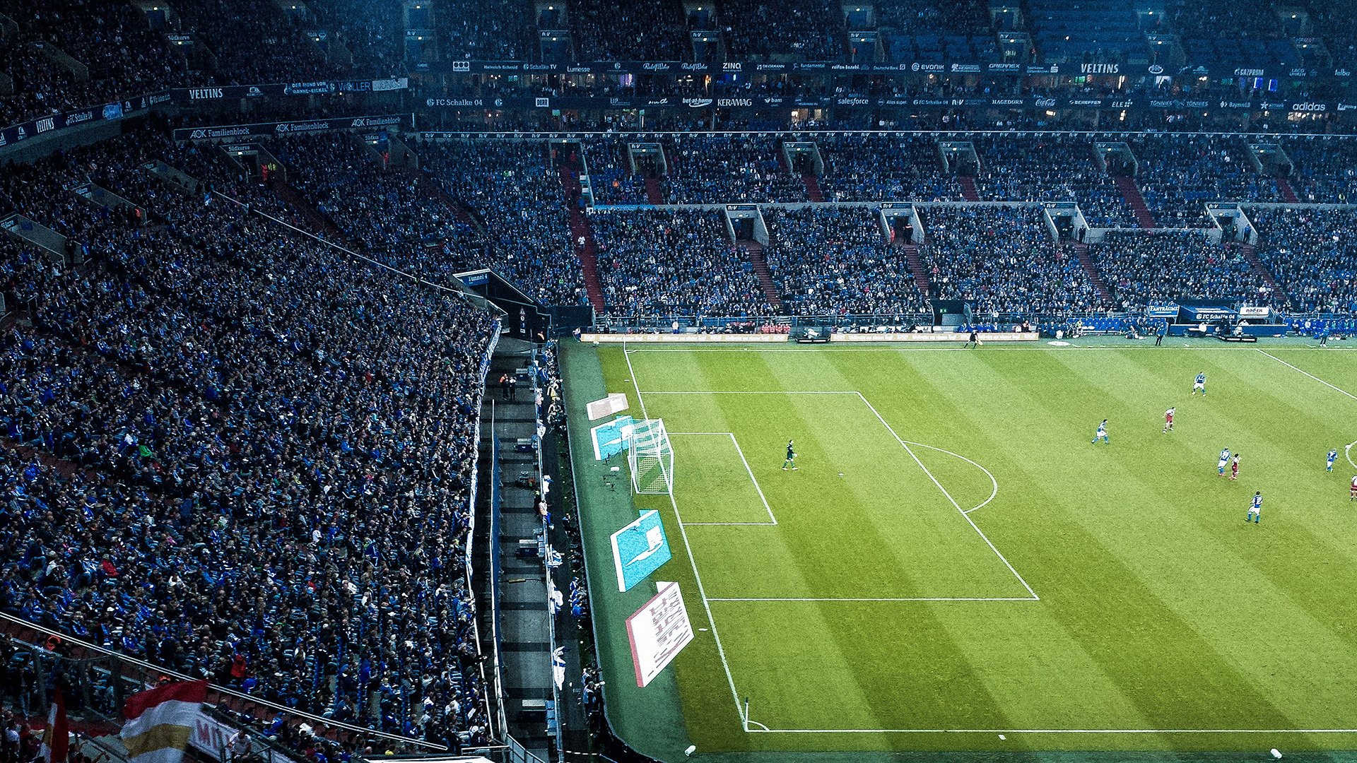 全面压制！德国战车碾过乌拉圭，德甲争冠战焦点战启示录