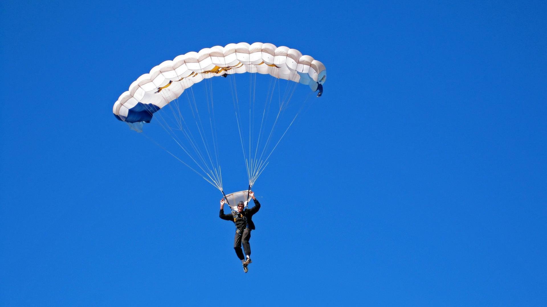 跨越赛场的勇士精神，从吉林到明尼苏达的双重胜利