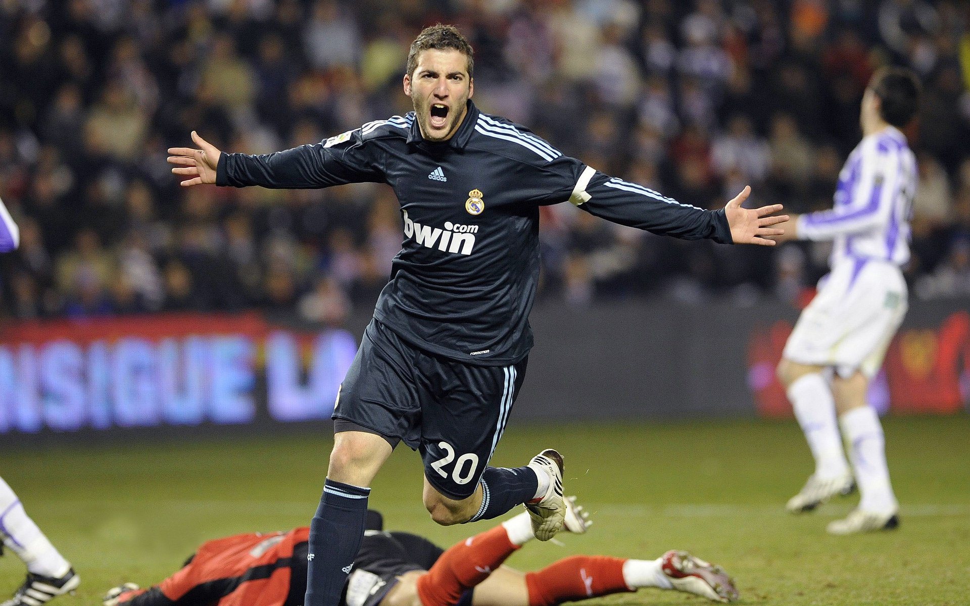 新核崛起，哈弗茨引领德国战车，马赛回旋碾过比利时防线