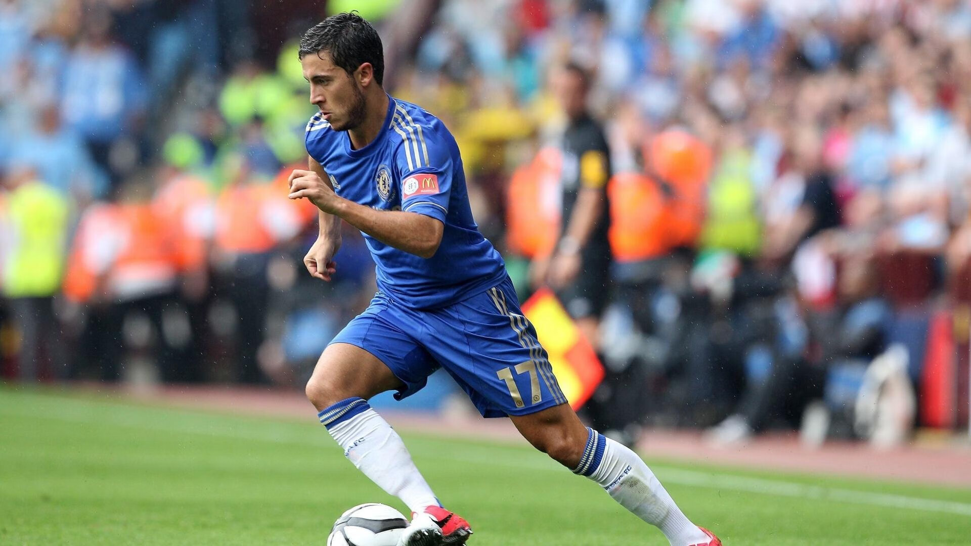 福克斯高能风暴席卷赛场，老鹰展翅粉碎北京队不败神话